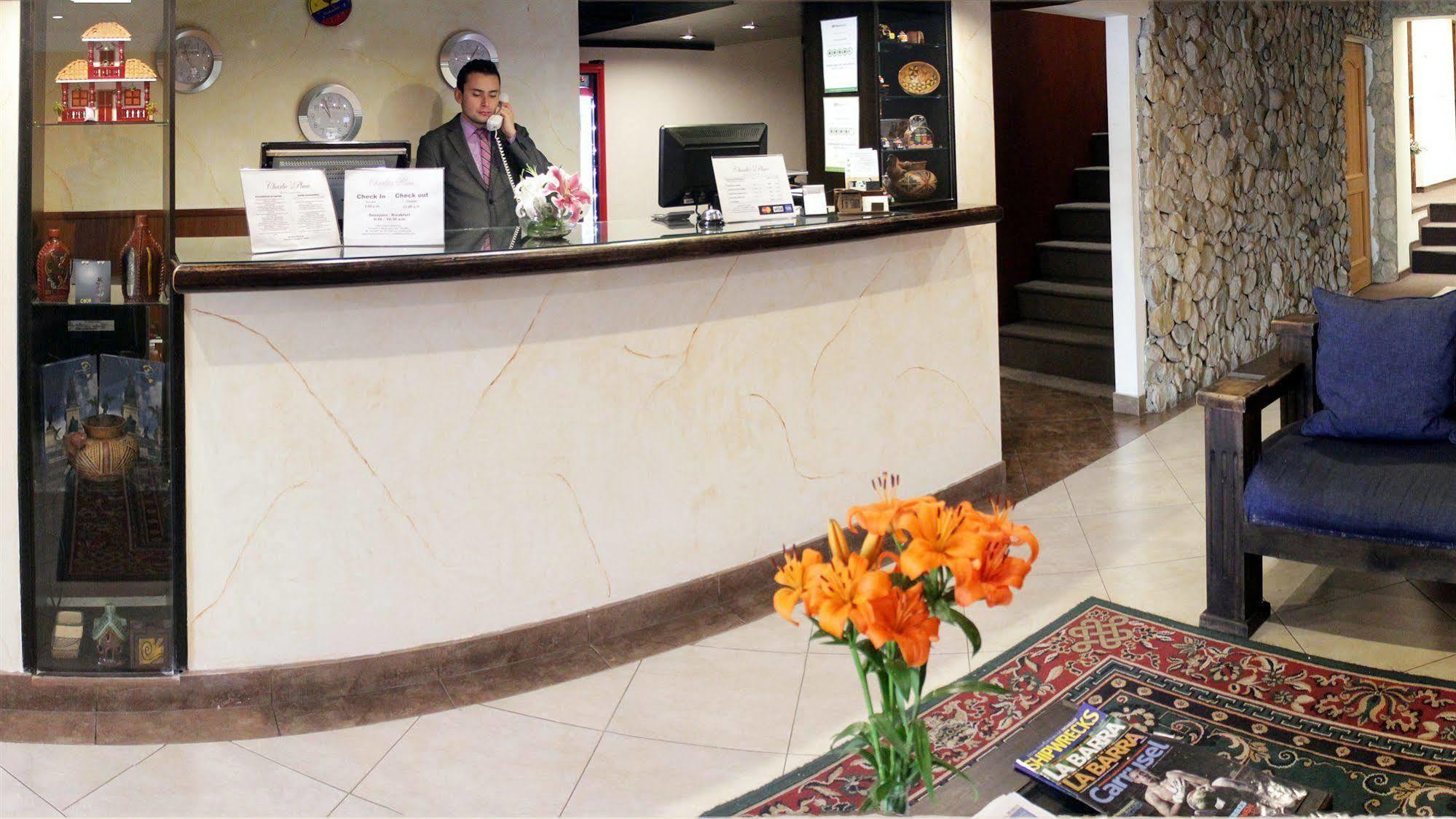 Hotel Charlies Place Bogota Bagian luar foto