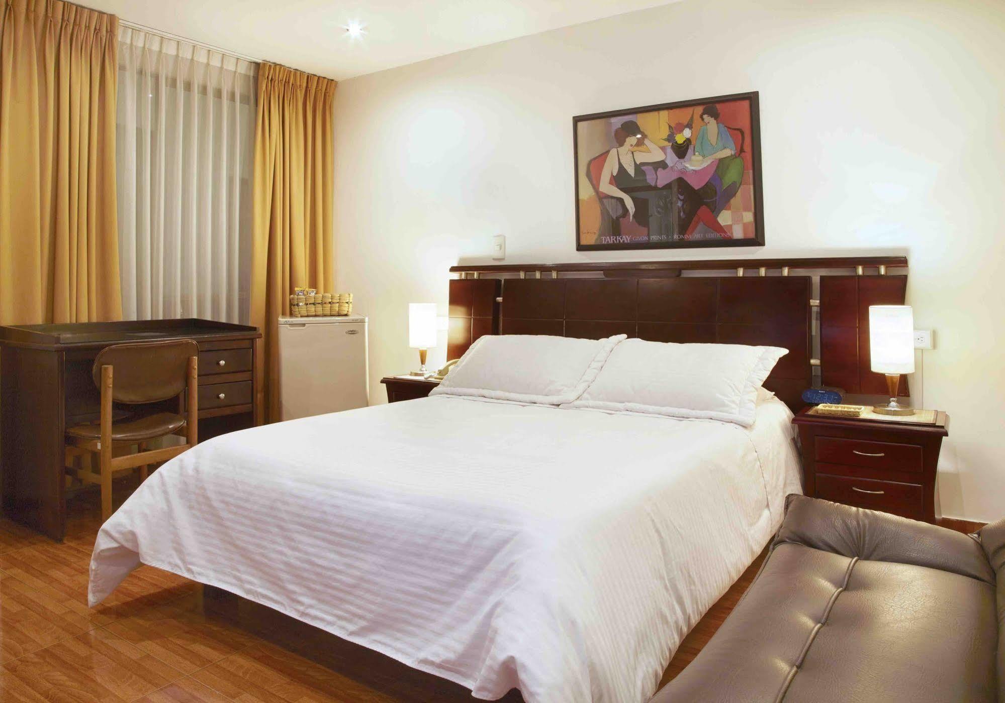 Hotel Charlies Place Bogota Bagian luar foto